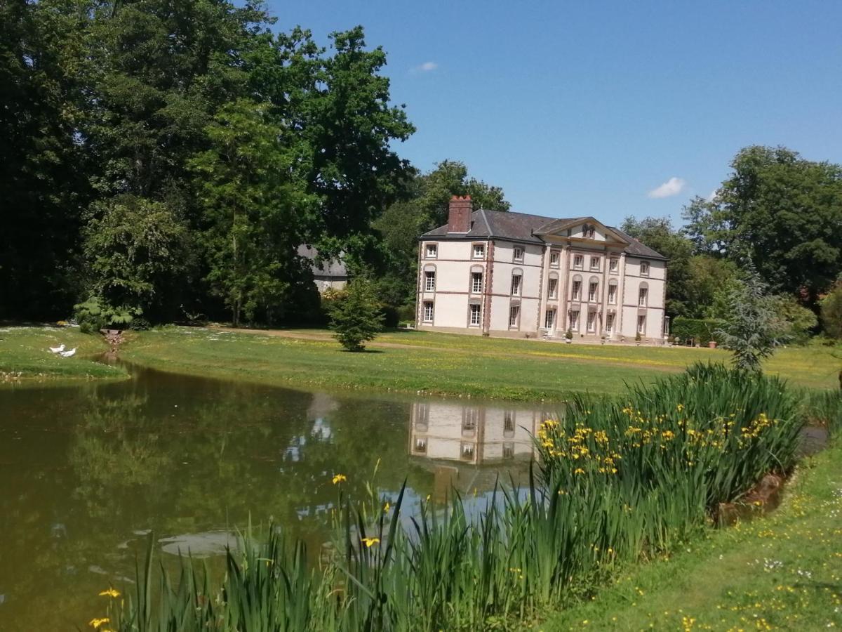 Chambre E Andre Le Domaine Des Jardins De Bracquetuit Exterior photo